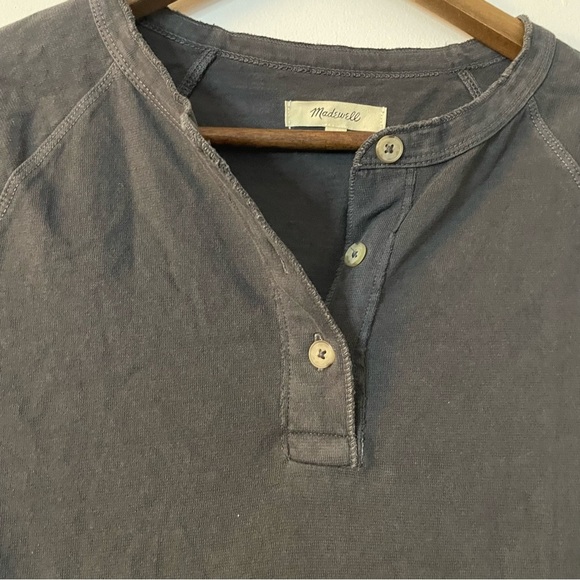 Madewell Dark Gray Short Sleeve Henley Shirt Small - Picture 4 of 5